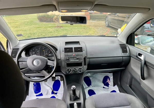 Volkswagen Polo cena 7490 przebieg: 214000, rok produkcji 2004 z Wołów małe 326